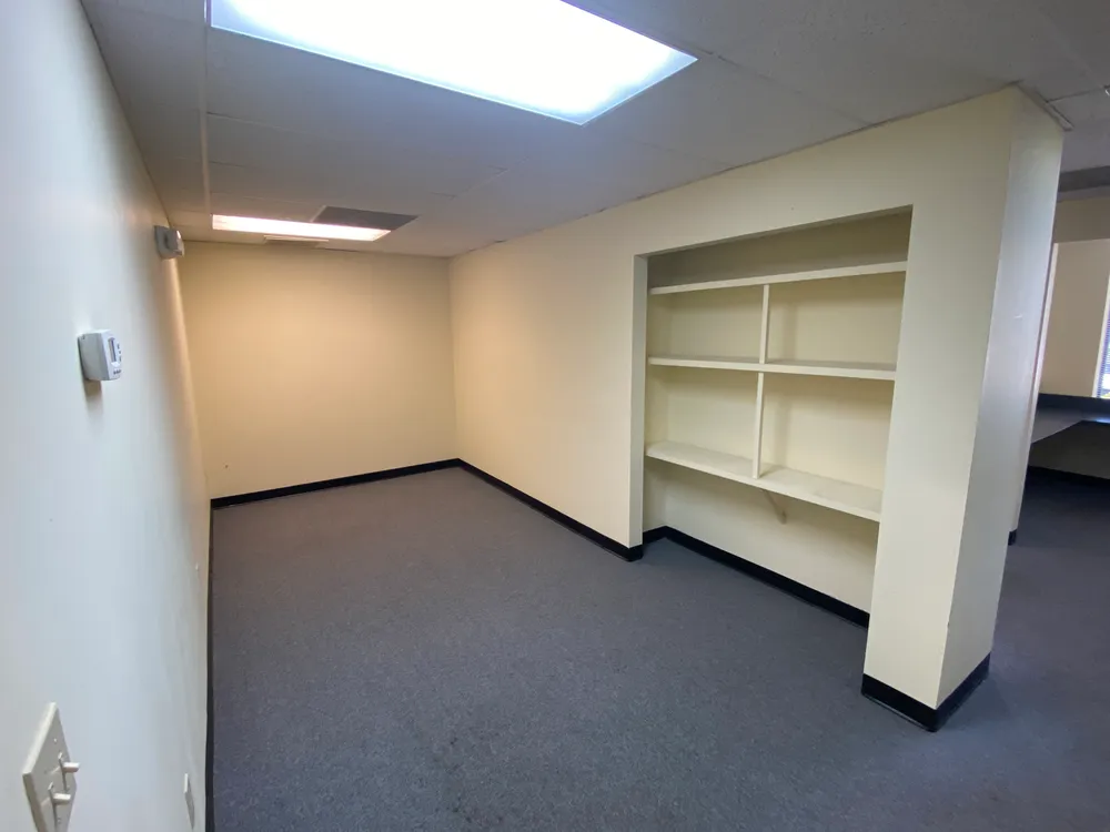 2056 Thomaston Ave - Unit 1 — photo 7
