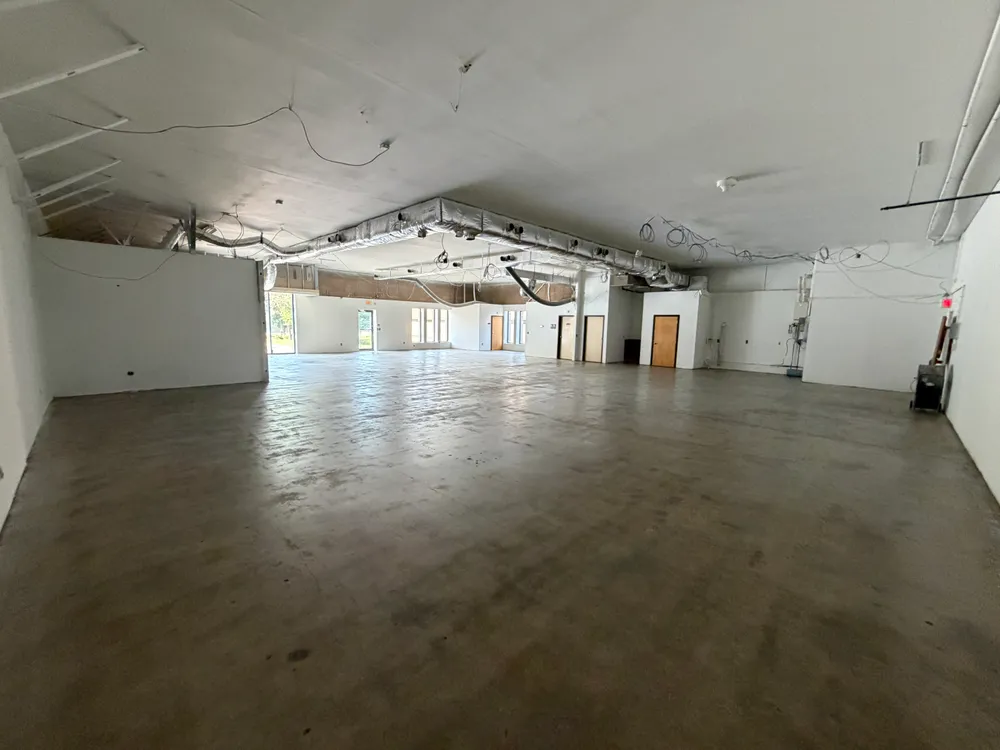 27 South Commons - Unit A — photo 6