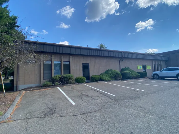 2056 Thomaston Ave - Unit 1