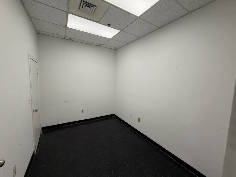 1 Mattoon Road - Unit 3 — photo 8